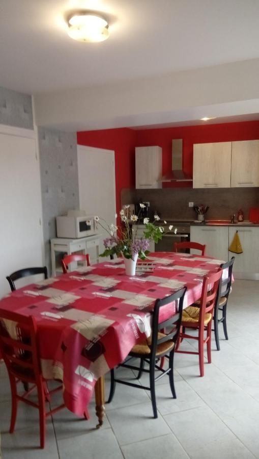 Maison En Pierre De Pays Ségrie Dış mekan fotoğraf